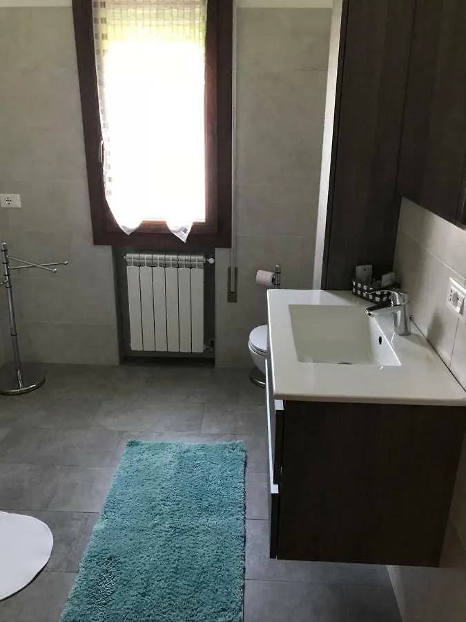 Gondola House Villa Favaro Veneto 0*,  Italy